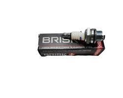 Свеча зажигания бензопилы ВRISK  P17 (генераторы, газонокосилки, лод.моторы) 1шт